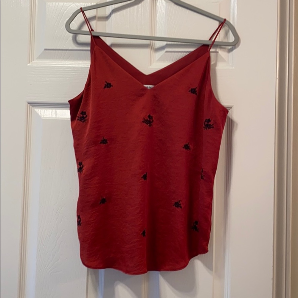 Express Downtown cami with embroidered flowers